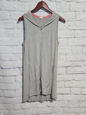 Dakini Gray Sleeveless Hooded Long Zip Dress with Pink Trim